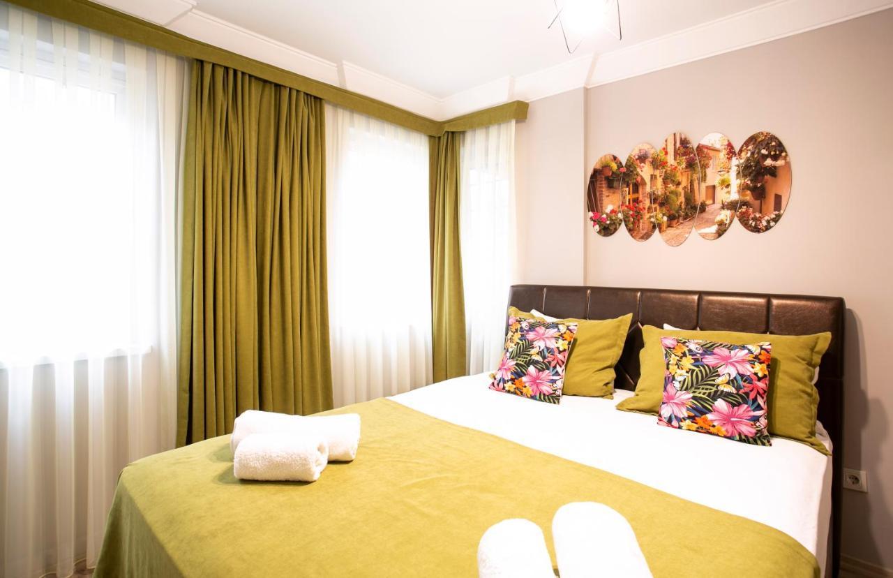 Sirena'S Suites Istanboel Buitenkant foto