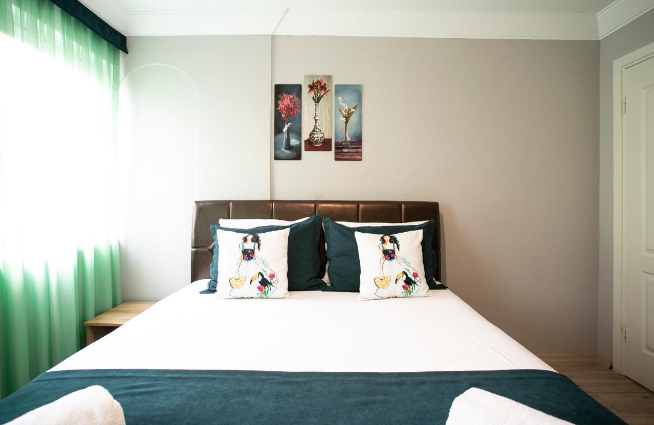 Sirena'S Suites Istanboel Buitenkant foto